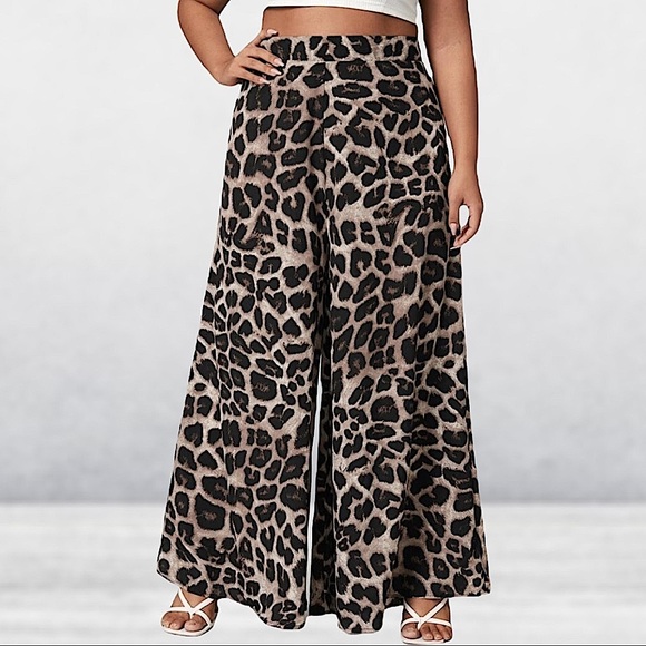 LEOPARD HIGH WAISTED WIDE LEG PANTS - Picture 1 of 4